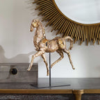 CABALLO DORADO SCULPTURE