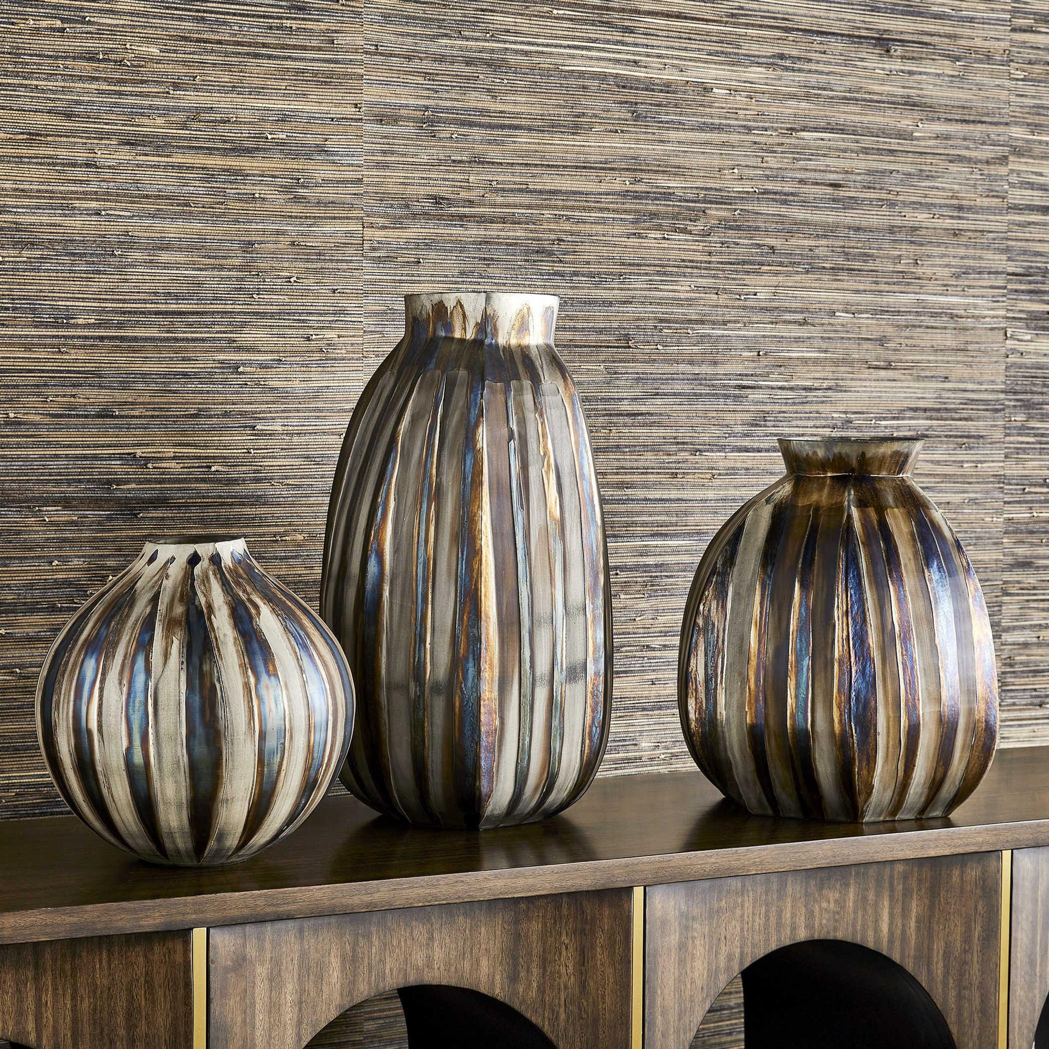 BLACK LEBEL RIPPLE VASE-BRONZE MEDIUM