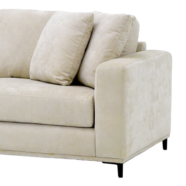 FERAUD LOUNGE
