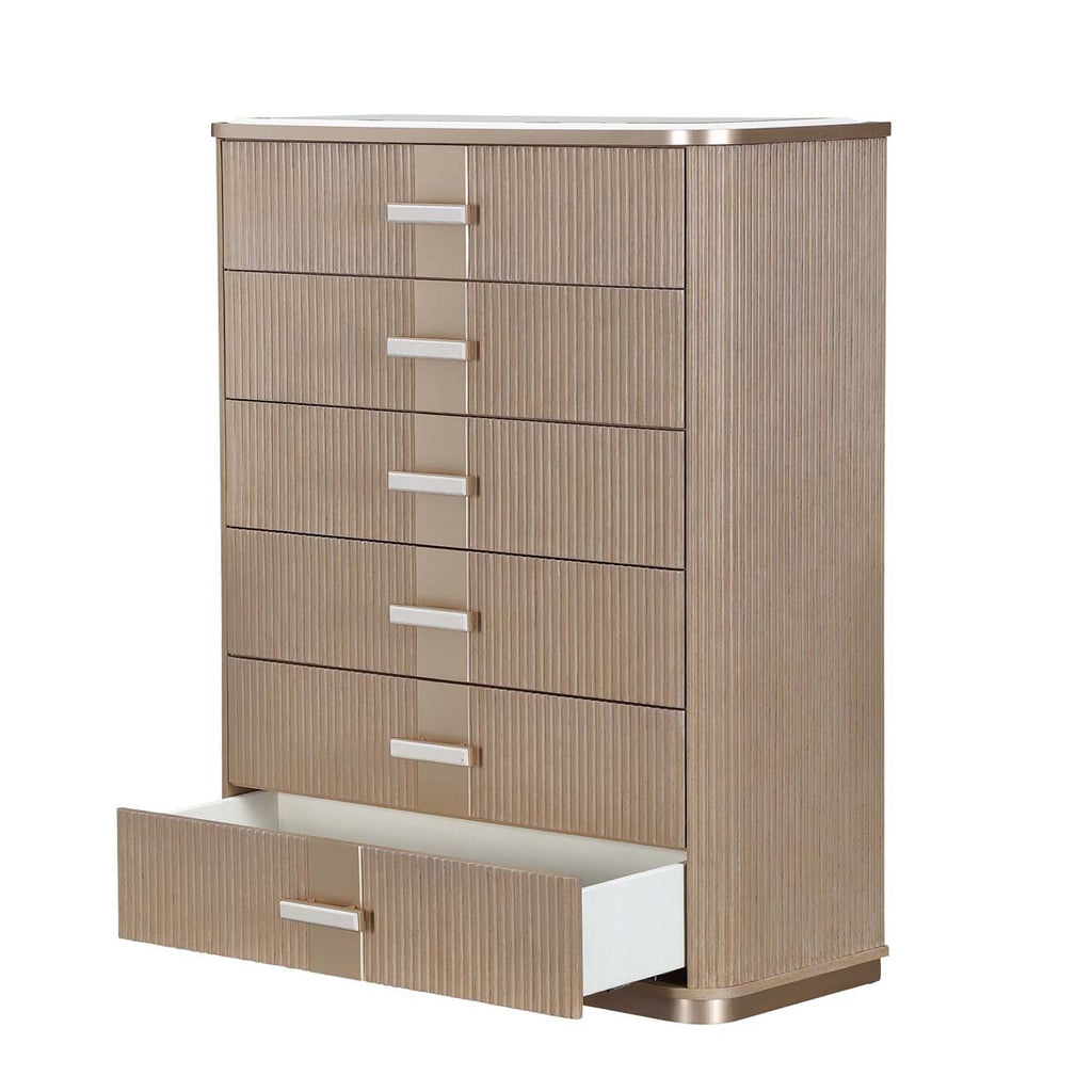 WEST KENGSINGTON CARAMEL CHEST
