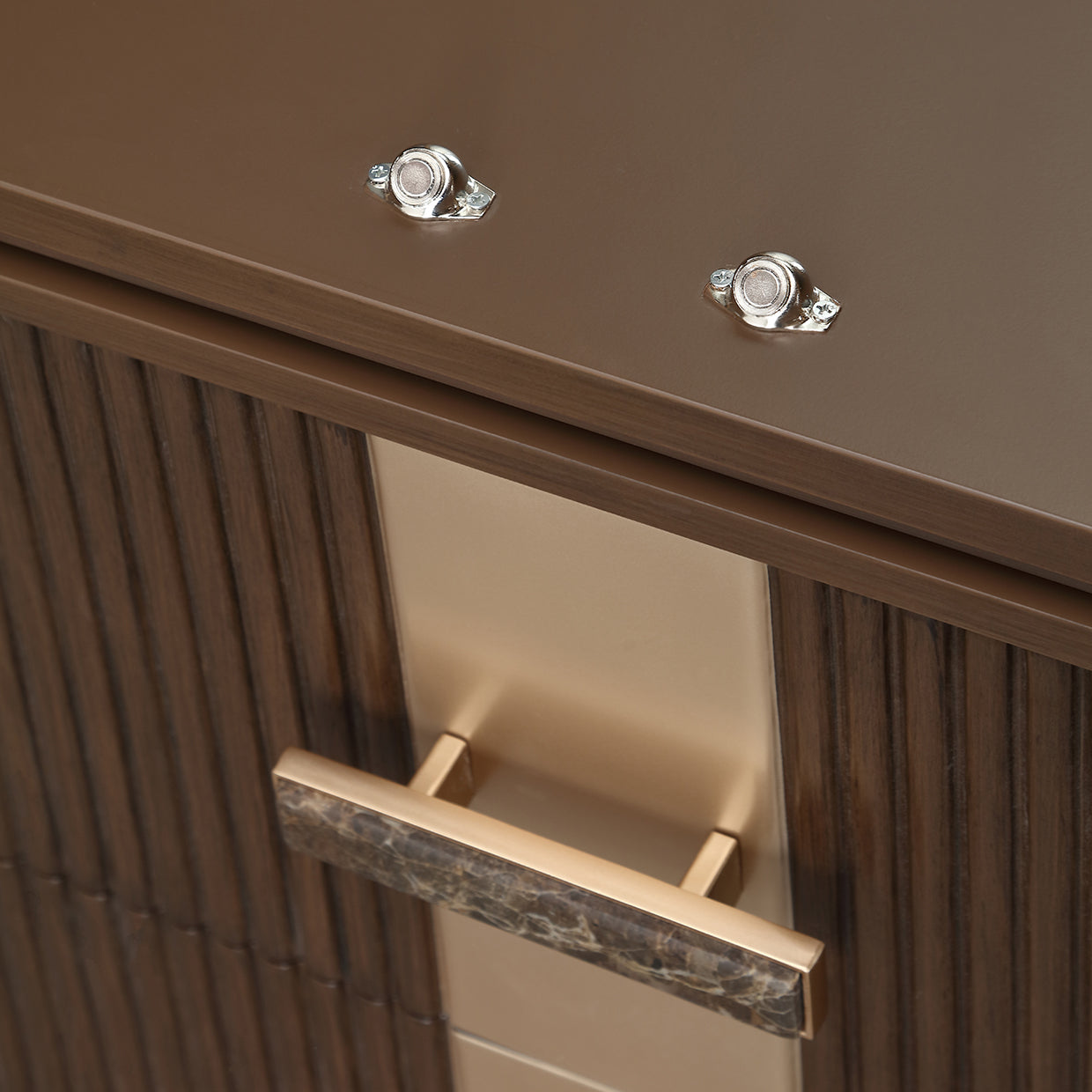 WEST KENG. DISPLAY CABINET